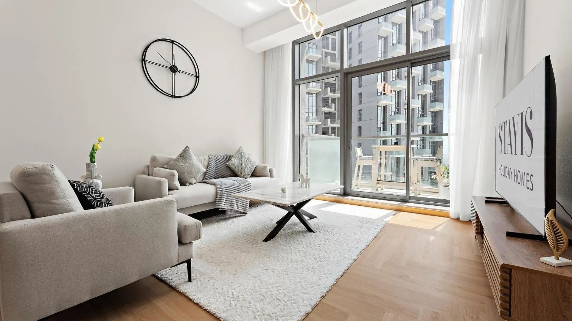 Apartment Stayis- 1Br In Atria Tower Near Downtown Dubai